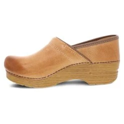 Dansko Professional Honey Distressed 13 Dansko Professional Honey Distressed -Dansko Sales Store 306581464 SDL 3d0fd368 0493 4f5f 9f39 2825f2cf1695