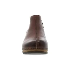 Dansko Makara Brown Waxy Milled 10 Dansko Makara Brown Waxy Milled -Dansko Sales Store 9607785300 VF1