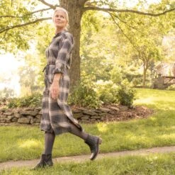 Dansko Daisie Black Waterproof Tumbled -Dansko Sales Store Dublin PDP Daisie Black