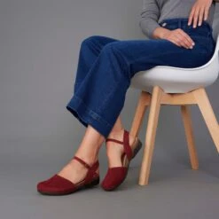 Dansko Rowan Cinnabar Milled Nubuck -Dansko Sales Store F23 Rowan Cinnabar 2 2400x2400 331e3049 35b5 473f b60c 8e4a9fab8672